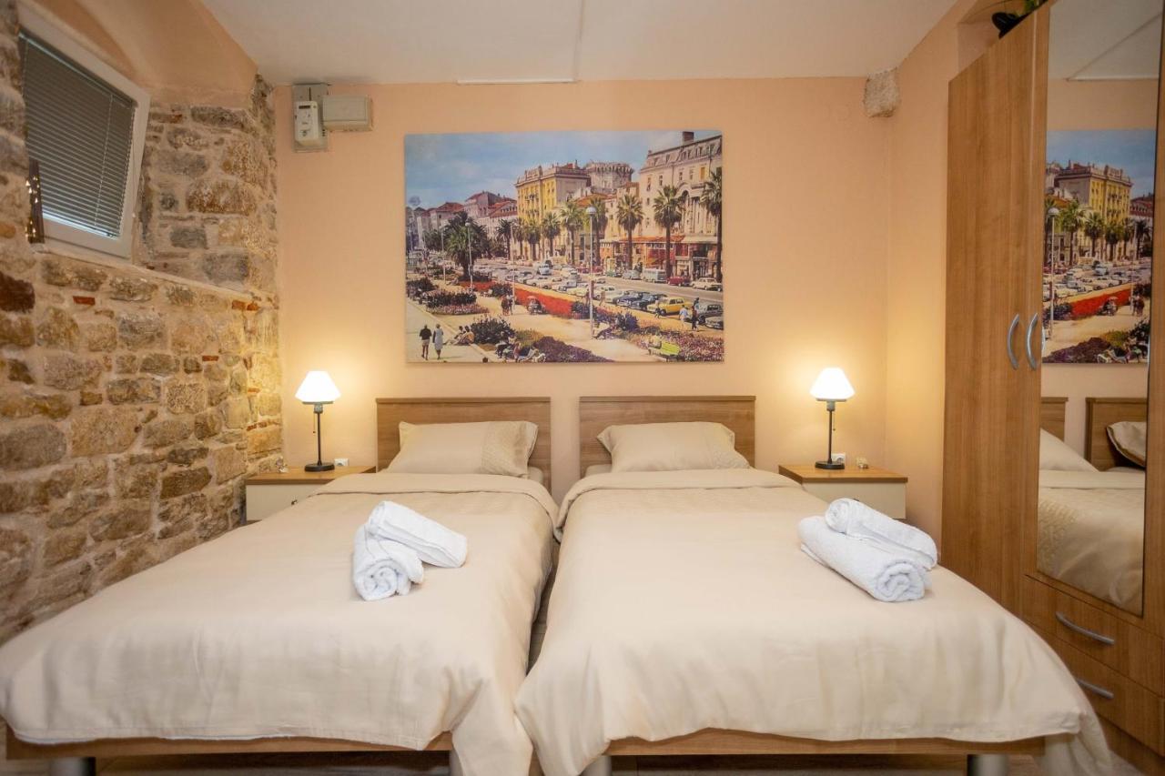 Apartamento Splitska Kala Exterior foto