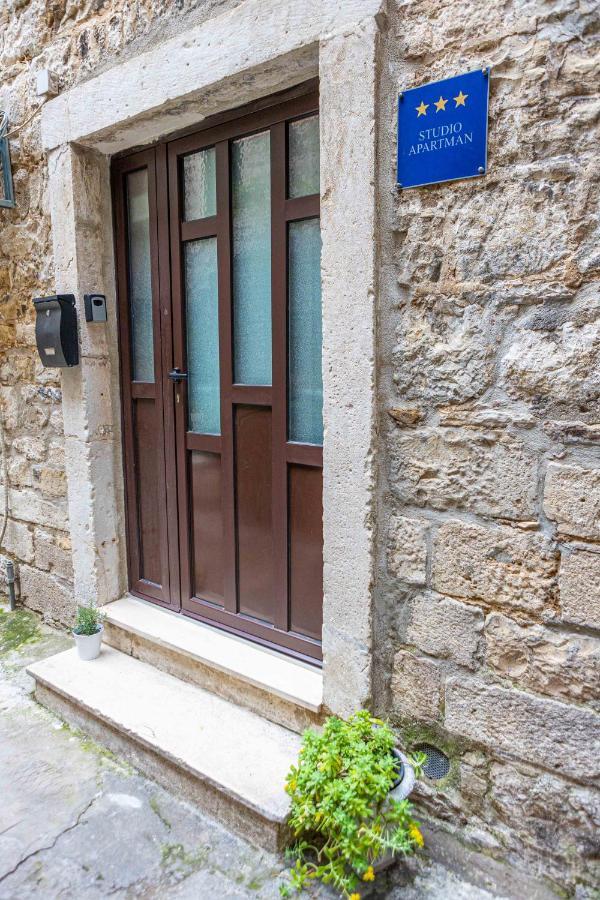 Apartamento Splitska Kala Exterior foto